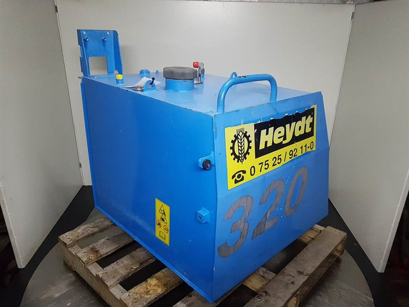 Fuchs MHL320-Terex 6732014000-Fuel tank/Kraftstofftank - Frame/ Chassis for Construction machinery: picture 2 Fuchs MHL320-Terex 6732014000-Fuel tank/Kraftstofftank - Frame/ Chassis for Construction machinery: picture 2