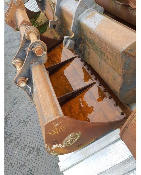 GEITH MCR 186-2,10 mtr-Bucket/Tieflöffel/Dichte bak - Bucket: picture 2 GEITH MCR 186-2,10 mtr-Bucket/Tieflöffel/Dichte bak - Bucket: picture 2