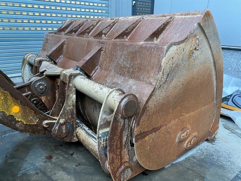 Hyundai HL 760 -9 (For parts) - Wheel loader: picture 3 Hyundai HL 760 -9 (For parts) - Wheel loader: picture 3