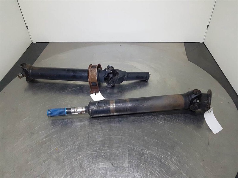 JCB 426E AGRI-914/60133-Propshaft/Gelenkwelle/Cardanas - Axle and parts for Construction machinery: picture 1 JCB 426E AGRI-914/60133-Propshaft/Gelenkwelle/Cardanas - Axle and parts for Construction machinery: picture 1