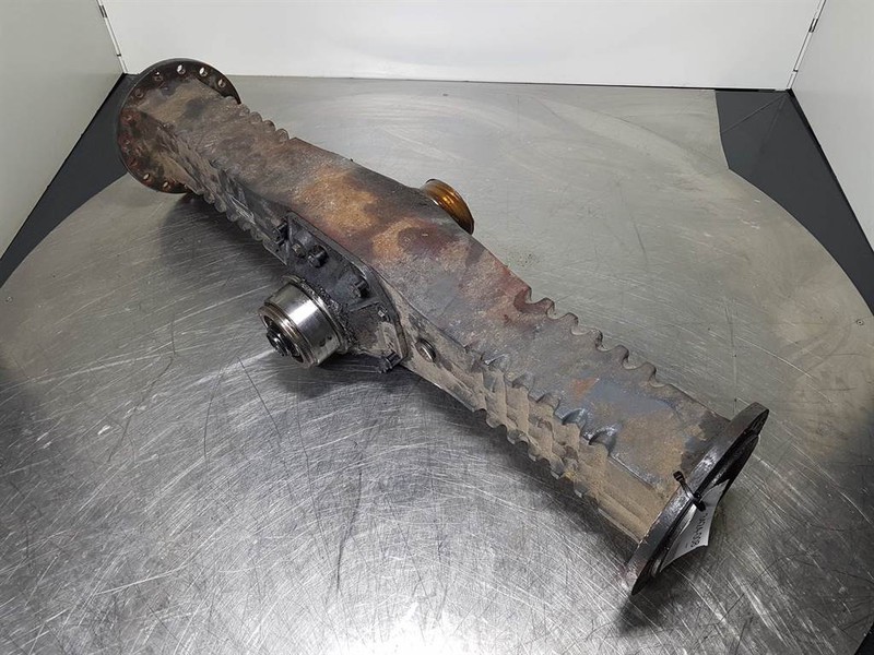 Komatsu WA70-5-Carraro 28.20-149459-Axle housing/Achskörpe - Axle and parts for Construction machinery: picture 2 Komatsu WA70-5-Carraro 28.20-149459-Axle housing/Achskörpe - Axle and parts for Construction machinery: picture 2
