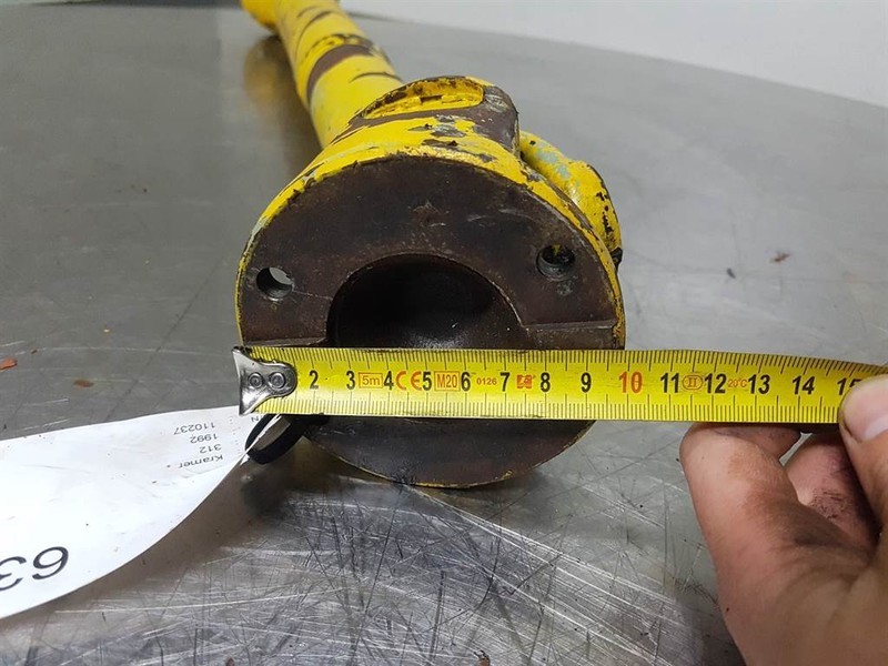 Kramer 312 - Propshaft/Gelenkwelle/Cardanas - Axle and parts for Construction machinery: picture 3 Kramer 312 - Propshaft/Gelenkwelle/Cardanas - Axle and parts for Construction machinery: picture 3