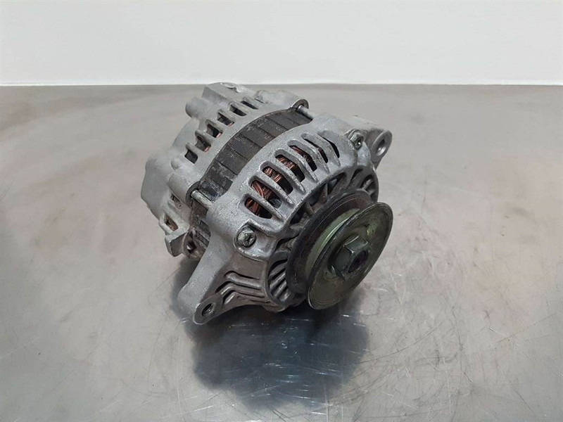 Kubota 12V 60A-A1TA1777-Alternator/Lichtmaschine/Dynamo - Engine for Construction machinery: picture 1 Kubota 12V 60A-A1TA1777-Alternator/Lichtmaschine/Dynamo - Engine for Construction machinery: picture 1