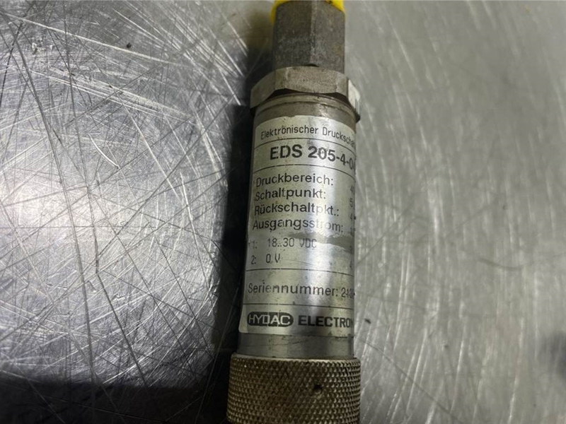 Liebherr A924B-905990-Sensor/Druckschalter - Electrical system for Construction machinery: picture 3 Liebherr A924B-905990-Sensor/Druckschalter - Electrical system for Construction machinery: picture 3