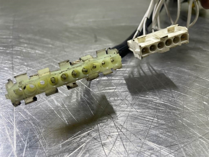 Liebherr L514 Speeder-9841474/5716042-Joystick/Steuergriff - Electrical system for Construction machinery: picture 5 Liebherr L514 Speeder-9841474/5716042-Joystick/Steuergriff - Electrical system for Construction machinery: picture 5