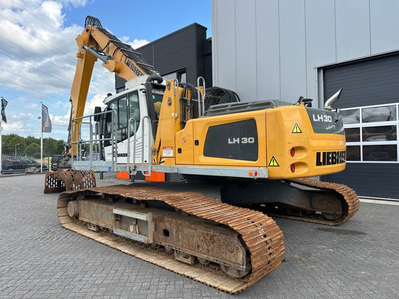 Liebherr LH 30 C - Waste/ Industry handler: picture 3 Liebherr LH 30 C - Waste/ Industry handler: picture 3