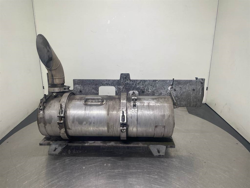 Liebherr LH24M-10144030-Particulate filter/Partikelfilter - Engine for Construction machinery: picture 1 Liebherr LH24M-10144030-Particulate filter/Partikelfilter - Engine for Construction machinery: picture 1