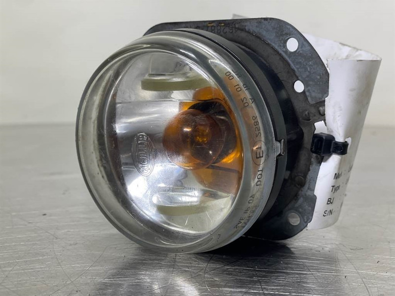 Liebherr LH24M-94018532-Light/Leuchte/Verlichting - Electrical system for Construction machinery: picture 3 Liebherr LH24M-94018532-Light/Leuchte/Verlichting - Electrical system for Construction machinery: picture 3