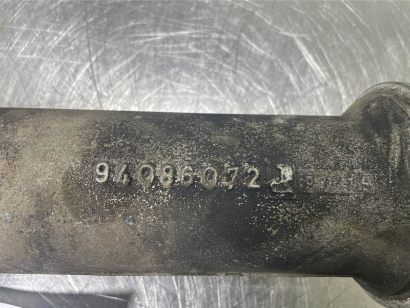 Liebherr LH24M-94086072-Pipe elbow/Rohrbogen/Leiding - Engine for Construction machinery: picture 4 Liebherr LH24M-94086072-Pipe elbow/Rohrbogen/Leiding - Engine for Construction machinery: picture 4