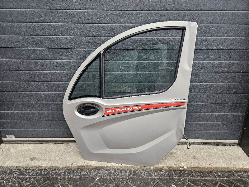 Manitou MLT737-130PS+ - Door/Tür/Deur - Cab and interior for Construction machinery: picture 1 Manitou MLT737-130PS+ - Door/Tür/Deur - Cab and interior for Construction machinery: picture 1