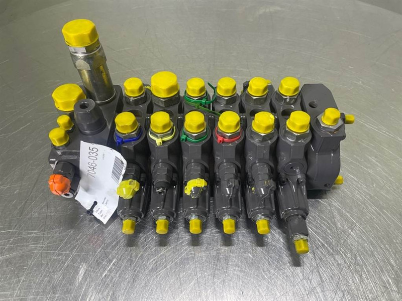 Mecalac 12MTX-5360455-Rexroth R908406886-Valve/Ventile - Hydraulics for Construction machinery: picture 2 Mecalac 12MTX-5360455-Rexroth R908406886-Valve/Ventile - Hydraulics for Construction machinery: picture 2