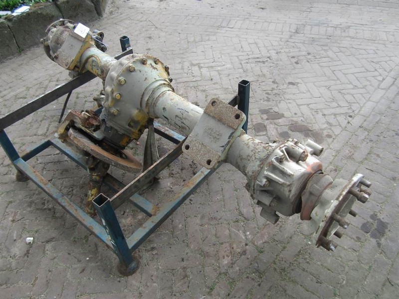 Mercedes-Benz - Axle/Achse/As - Axle and parts for Construction machinery: picture 2 Mercedes-Benz - Axle/Achse/As - Axle and parts for Construction machinery: picture 2