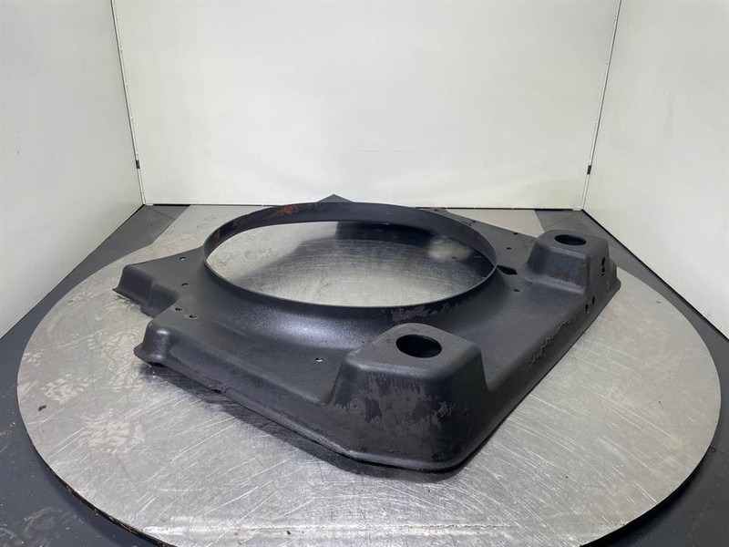 New Holland W110C-Fan guard/Schutzgitter/Koelvin afscherming - Engine for Construction machinery: picture 4 New Holland W110C-Fan guard/Schutzgitter/Koelvin afscherming - Engine for Construction machinery: picture 4