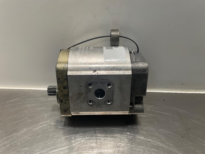 Rexroth 0517666303/1517223043-Gearpump/Zahnradpumpe - Hydraulics for Construction machinery: picture 3 Rexroth 0517666303/1517223043-Gearpump/Zahnradpumpe - Hydraulics for Construction machinery: picture 3