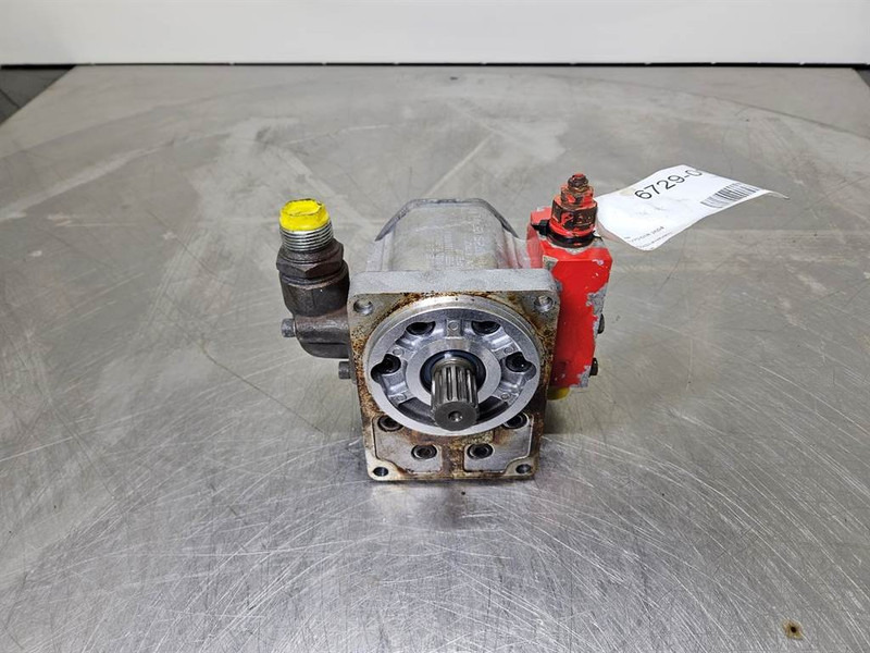 Sauer Danfoss SNP3NN/038RN06D-Gearpump/Zahnradpumpe/Tandwielpomp - Hydraulics for Construction machinery: picture 4 Sauer Danfoss SNP3NN/038RN06D-Gearpump/Zahnradpumpe/Tandwielpomp - Hydraulics for Construction machinery: picture 4