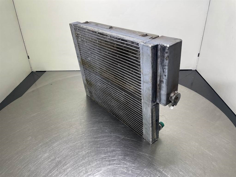 Schaeff SKL843-5010660860/5010663023-Cooler/Kühler/Koeler - Engine for Construction machinery: picture 5 Schaeff SKL843-5010660860/5010663023-Cooler/Kühler/Koeler - Engine for Construction machinery: picture 5