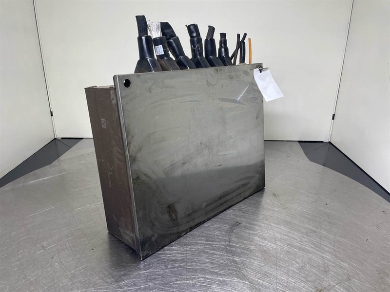 Sennebogen 835E-175343-Switch kabinet/Schaltschrank - Electrical system for Construction machinery: picture 3 Sennebogen 835E-175343-Switch kabinet/Schaltschrank - Electrical system for Construction machinery: picture 3