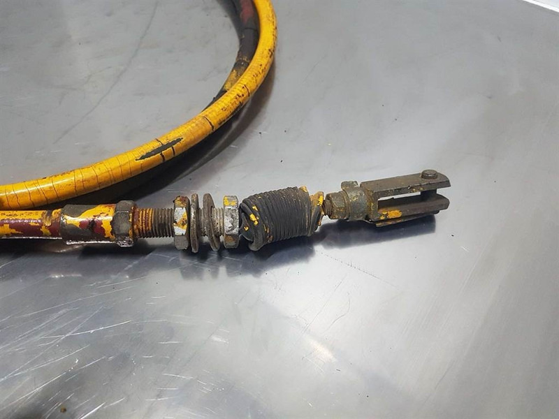 Zettelmeyer ZL801 - Handbrake cable/Bremszug/Handremkabel - Frame/ Chassis for Construction machinery: picture 3 Zettelmeyer ZL801 - Handbrake cable/Bremszug/Handremkabel - Frame/ Chassis for Construction machinery: picture 3