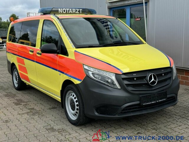Mercedes-Benz Vito 119 CDI 4x4 Notarzt Rettung Ambulance Klima - Ambulance: picture 1 Mercedes-Benz Vito 119 CDI 4x4 Notarzt Rettung Ambulance Klima - Ambulance: picture 1