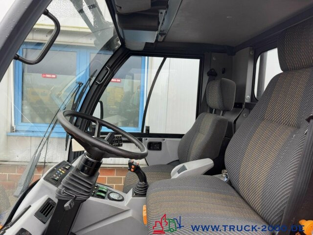 Tipper van Multicar Tremo X56 Winterdienst Streuer + Besen NUR4126km: picture 13