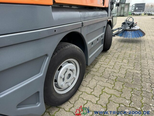 Road sweeper Schmidt Swingo Compact 200 4 Radlenkung Kehren + Sprühen: picture 13