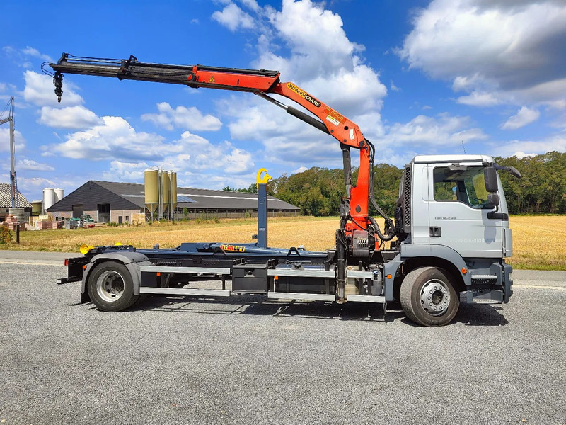 MAN TGM 18.290 4x2 Euro 6 + Crane Palfinger PK15500 - Hook lift truck, Crane truck: picture 4 MAN TGM 18.290 4x2 Euro 6 + Crane Palfinger PK15500 - Hook lift truck, Crane truck: picture 4
