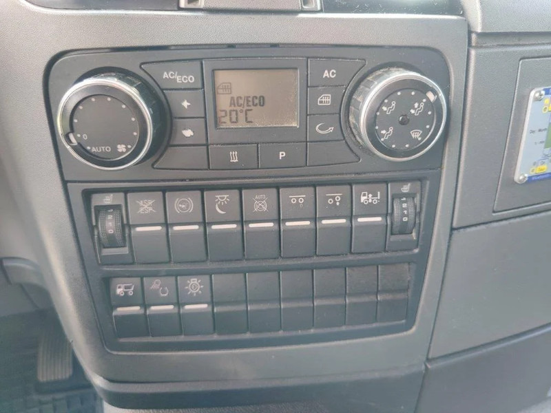 Refrigerator truck MAN TGS 26.320 Euro 5 Frigo: picture 18 Refrigerator truck MAN TGS 26.320 Euro 5 Frigo: picture 18