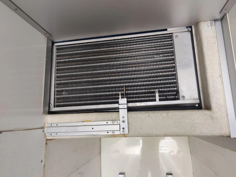 Refrigerator truck MAN TGS 26.320 Euro 5 Frigo: picture 11 Refrigerator truck MAN TGS 26.320 Euro 5 Frigo: picture 11