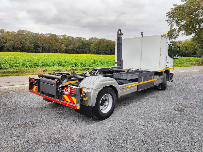 Mercedes-Benz Atego 1218 Containersystem / Hooklift Hyvalift - Hook lift truck: picture 3 Mercedes-Benz Atego 1218 Containersystem / Hooklift Hyvalift - Hook lift truck: picture 3