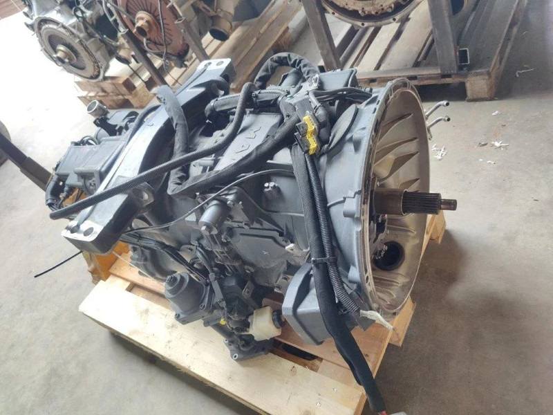 Scania Gearbox / Versnellingsbak GRS905R - Gearbox: picture 1 Scania Gearbox / Versnellingsbak GRS905R - Gearbox: picture 1