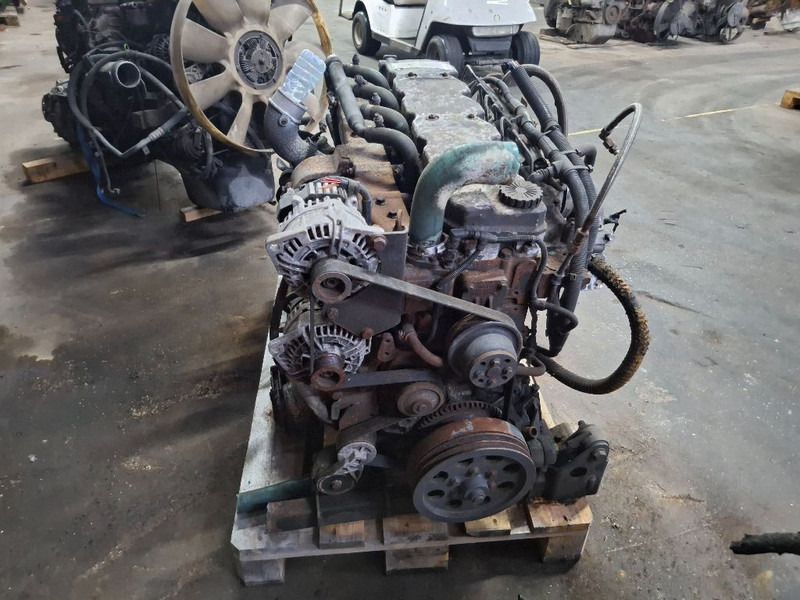 Cummins ISBE220 31 - Engine: picture 1 Cummins ISBE220 31 - Engine: picture 1