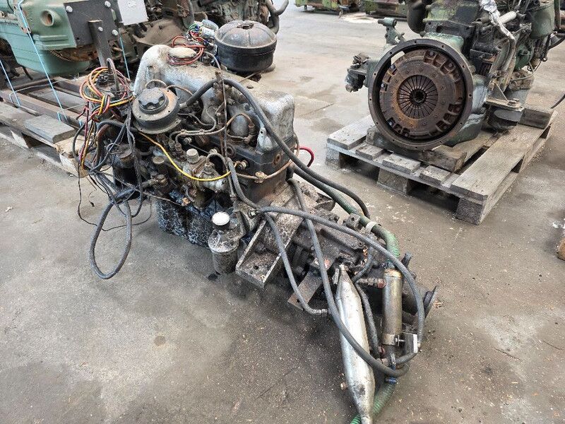 Mercedes-Benz OM621 - Engine: picture 2 Mercedes-Benz OM621 - Engine: picture 2