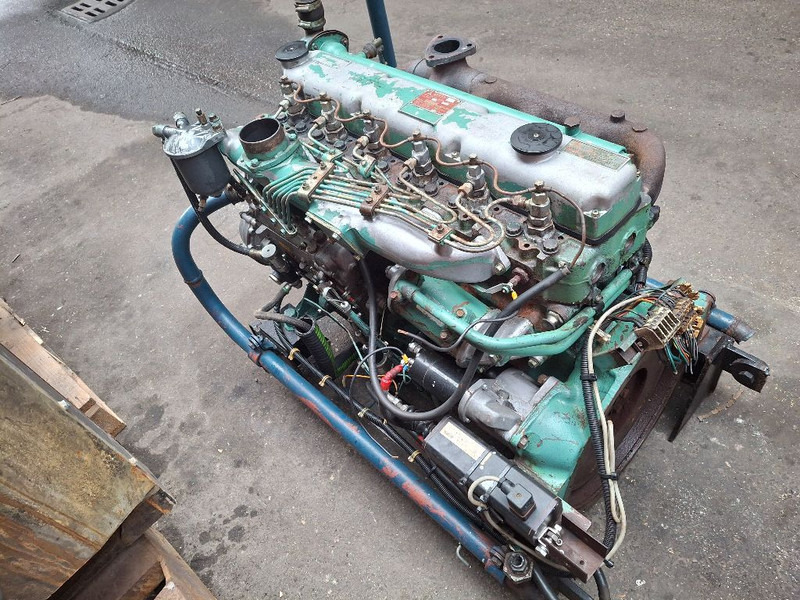 Mitsubishi 6DS70-P - Engine: picture 5 Mitsubishi 6DS70-P - Engine: picture 5
