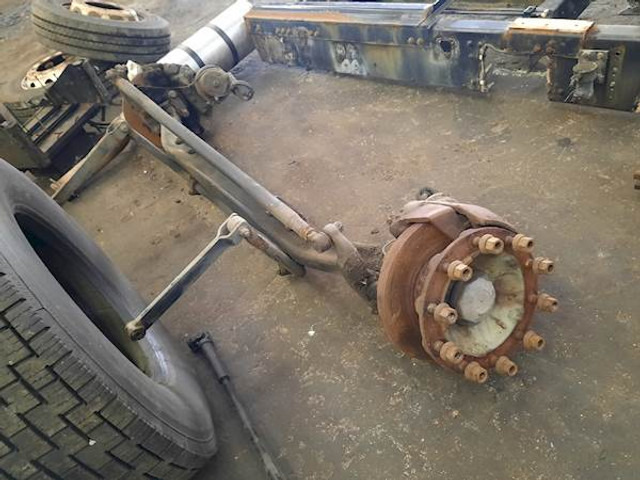 Volvo FAT7.5 - Front axle for Truck: picture 2 Volvo FAT7.5 - Front axle for Truck: picture 2