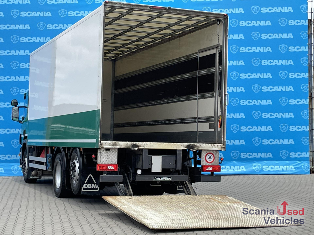 Box truck SCANIA P 320 DB6x2*4MNB RETARDER FULL AIR 8T TAIL LIFT 2T: picture 13