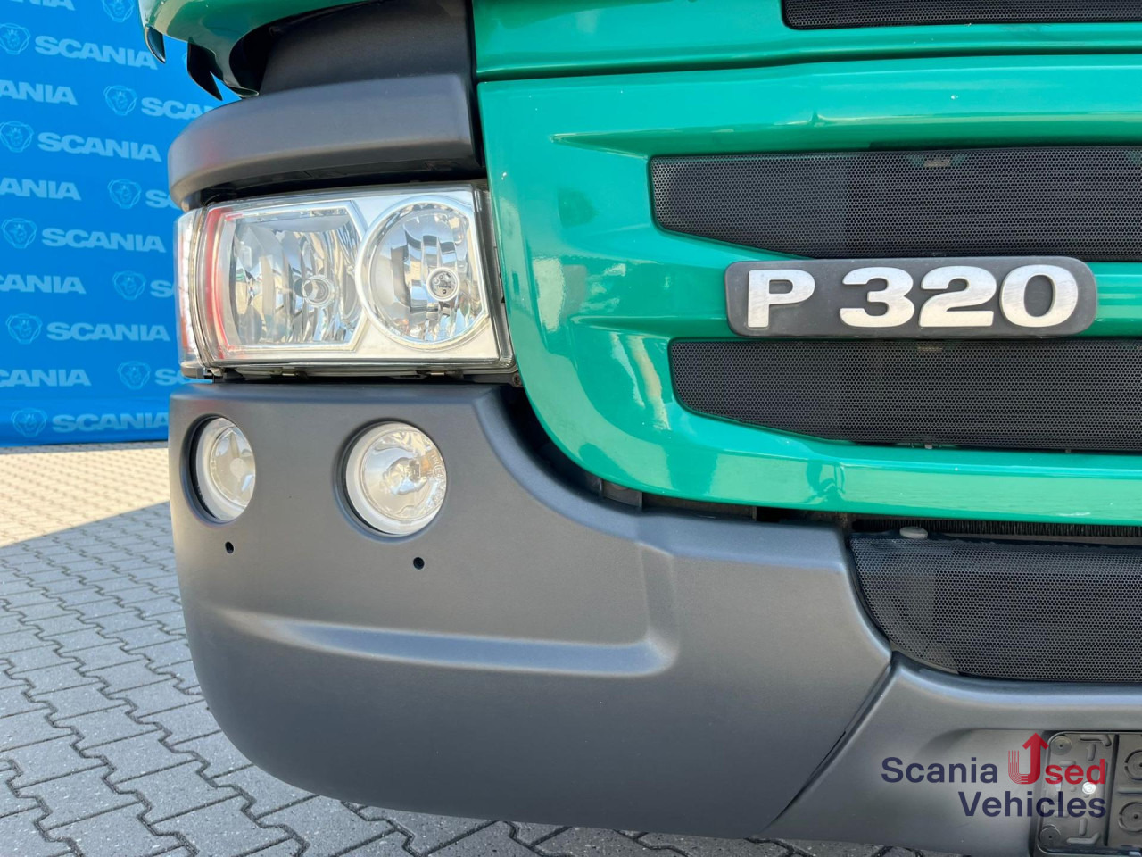 Box truck SCANIA P 320 DB6x2*4MNB RETARDER FULL AIR 8T TAIL LIFT 2T: picture 11