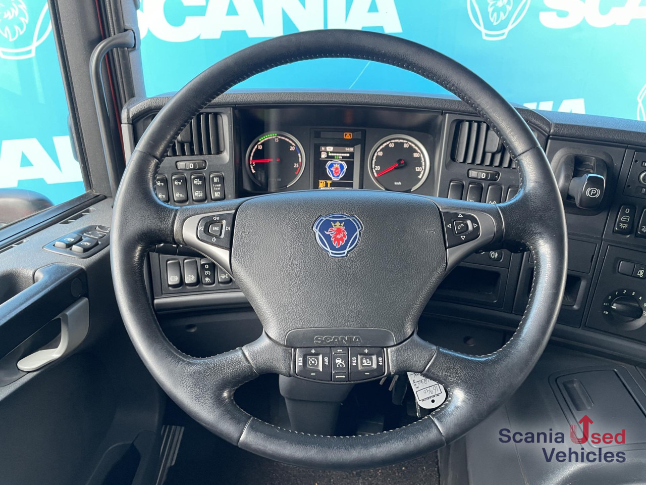 Box truck SCANIA P 370 LB4x2MNB RETARDER FULL AIR 705X245X235: picture 7