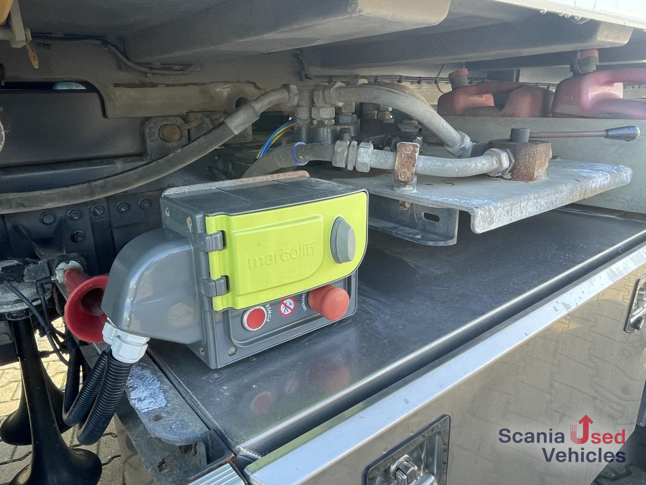 SCANIA R 660 B6x4HB TIPPER SCHWERLAST SATTELZUG 9T V8 - Tipper: picture 3 SCANIA R 660 B6x4HB TIPPER SCHWERLAST SATTELZUG 9T V8 - Tipper: picture 3