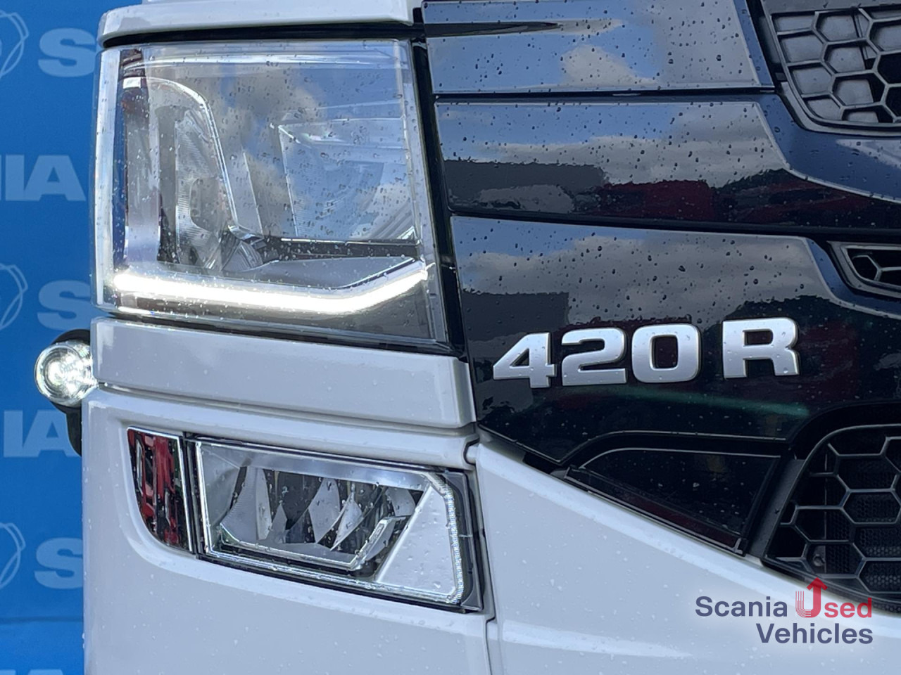 SCANIA R 420 A4x2NA DIFF-L CRB LED NAVI ACC 8T VECTO3 - Tractor unit: picture 2 SCANIA R 420 A4x2NA DIFF-L CRB LED NAVI ACC 8T VECTO3 - Tractor unit: picture 2
