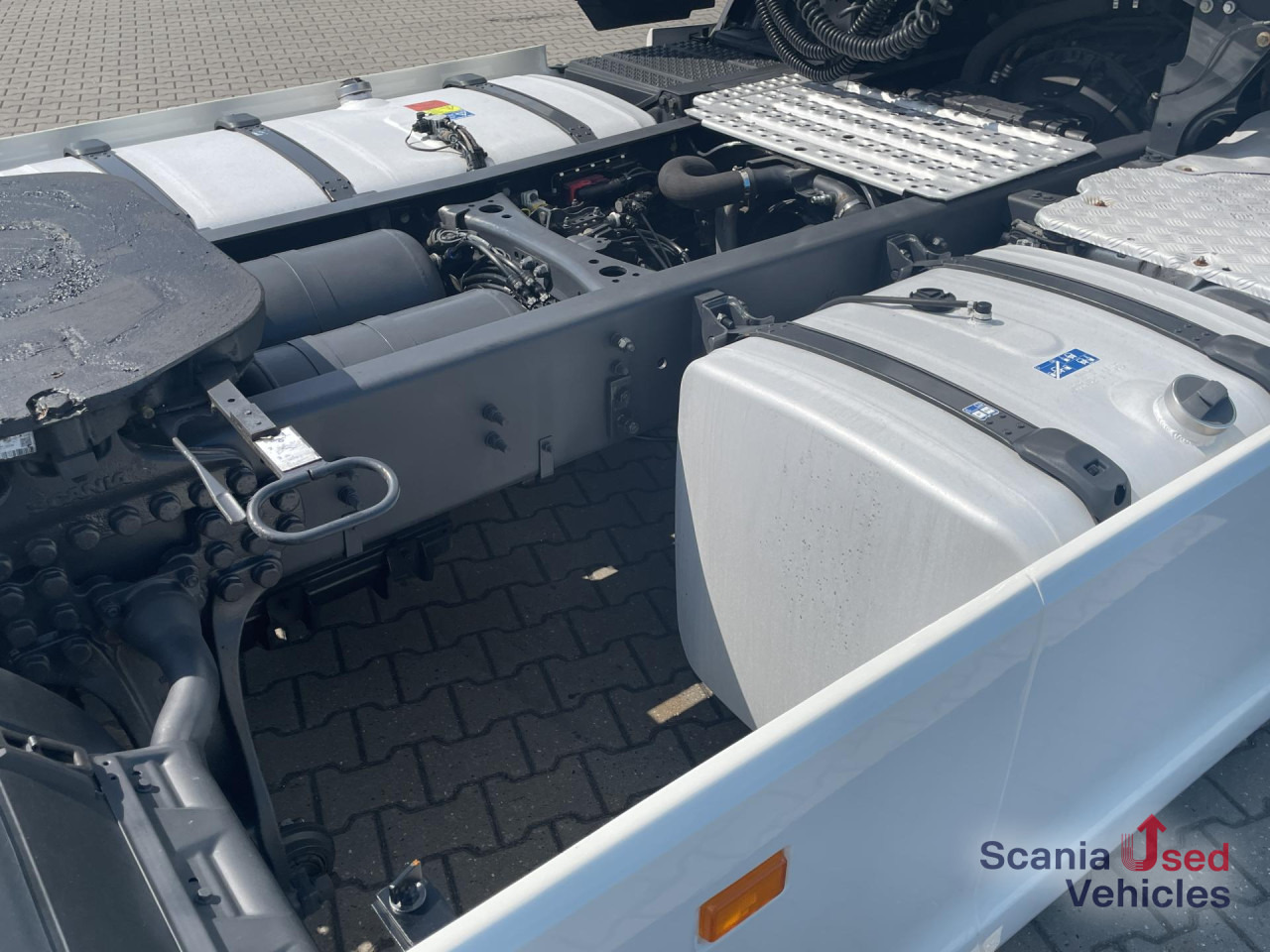 SCANIA R 450 A4x2NA DIFF-L RETARDER ACC SMART 2 - Tractor unit: picture 2 SCANIA R 450 A4x2NA DIFF-L RETARDER ACC SMART 2 - Tractor unit: picture 2