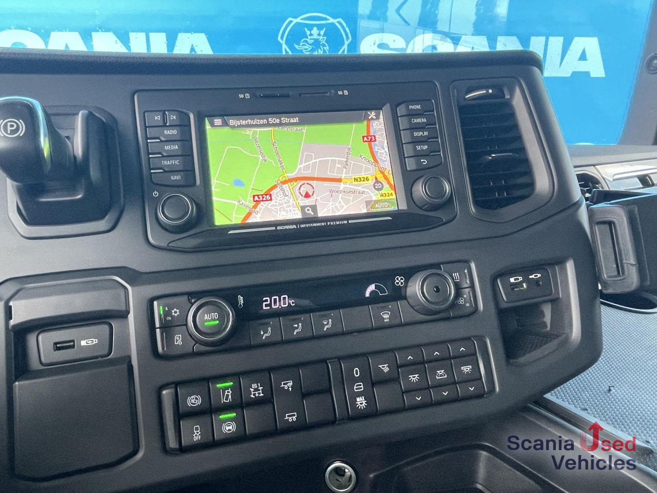 SCANIA R 450 A4x2NA RETARDER LED NAVI PARK AIRCO PTO - Tractor unit: picture 5 SCANIA R 450 A4x2NA RETARDER LED NAVI PARK AIRCO PTO - Tractor unit: picture 5