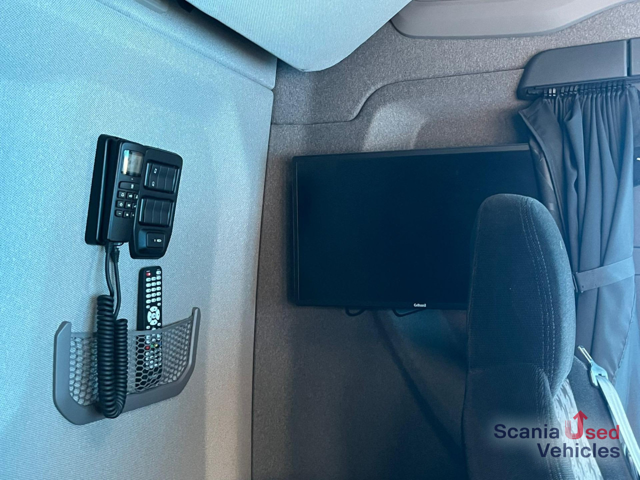 SCANIA S 450 A4x2NA DIFF-L RETARDER PARK AIRCO ACC - Tractor unit: picture 5 SCANIA S 450 A4x2NA DIFF-L RETARDER PARK AIRCO ACC - Tractor unit: picture 5