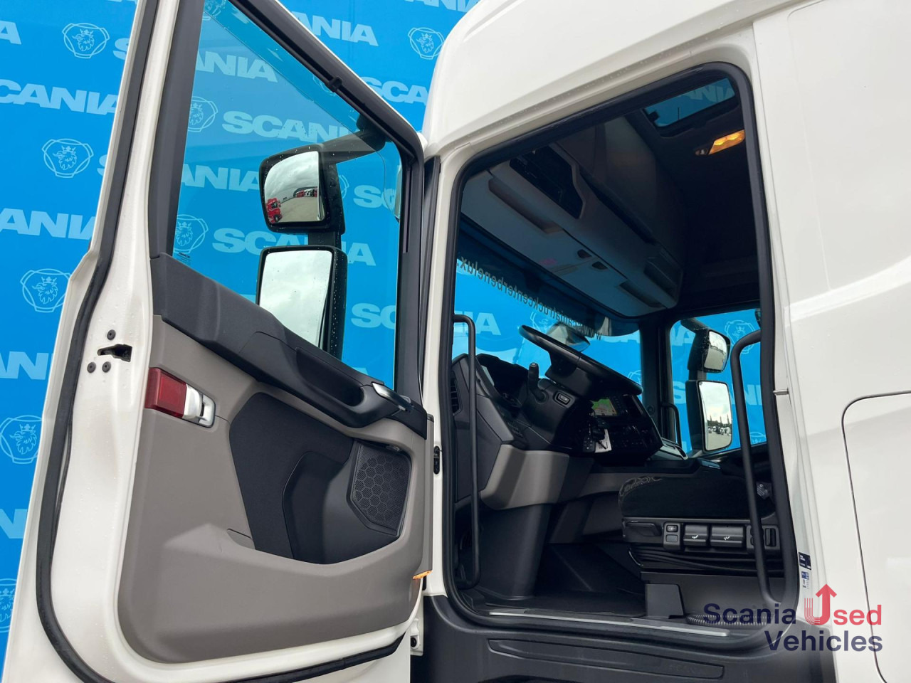 SCANIA S 500 A4x2NB DIFF-L RETARDER P-AIRCO FULL AIR ACC - Tractor unit: picture 2 SCANIA S 500 A4x2NB DIFF-L RETARDER P-AIRCO FULL AIR ACC - Tractor unit: picture 2