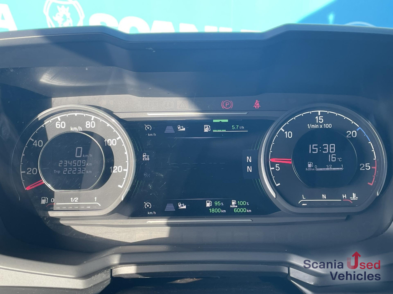 SCANIA S 500 A4x2NB RETARDER FULL AIR P-AIRCO PTO ACC - Tractor unit: picture 5 SCANIA S 500 A4x2NB RETARDER FULL AIR P-AIRCO PTO ACC - Tractor unit: picture 5