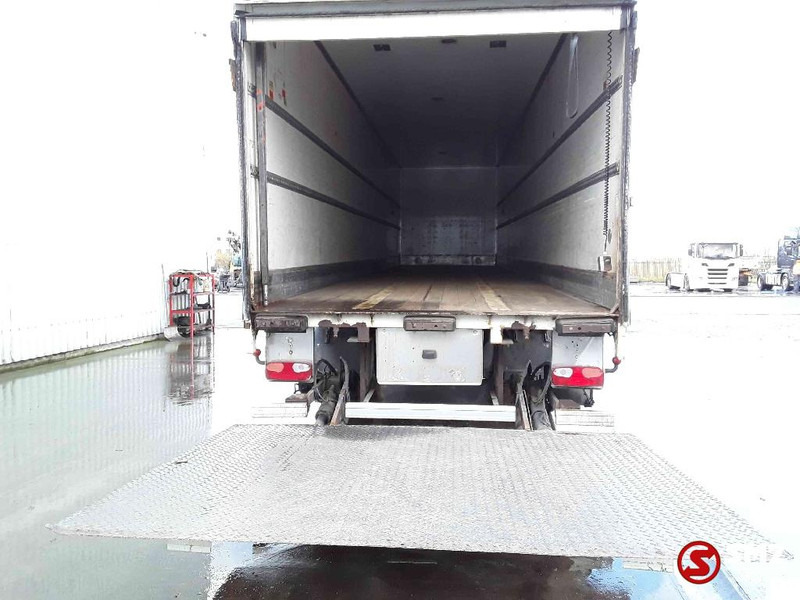 Closed box semi-trailer GEN TRAIL Oplegger Stuur/steer axle + lift: picture 9