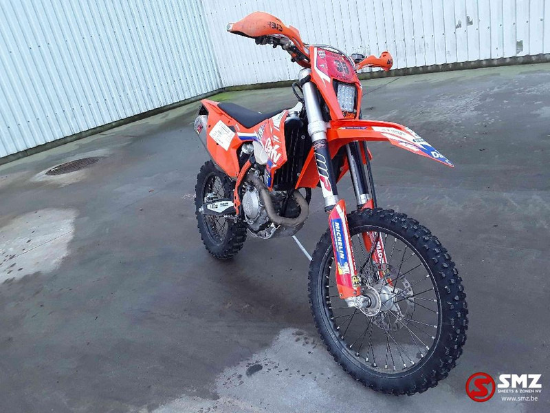 KTM KTM 250 - Motorcycle: picture 1 KTM KTM 250 - Motorcycle: picture 1