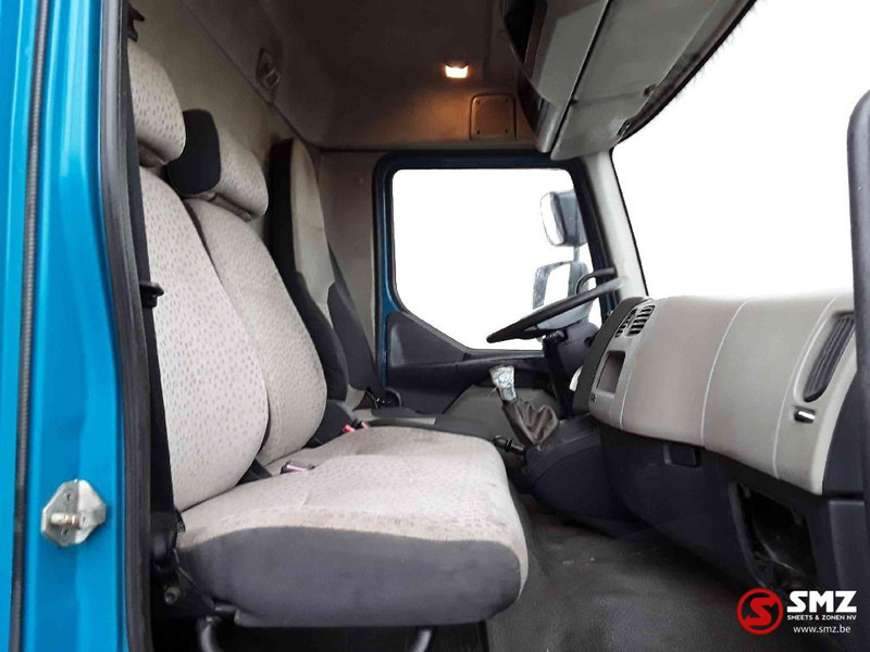 Interior photo 1: Box truck Renault Midlum 220 euro4