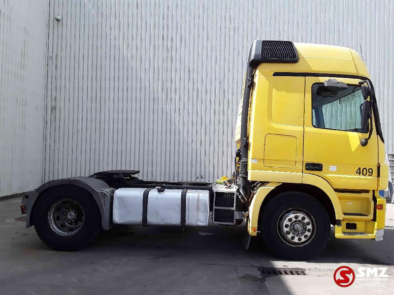 Mercedes-Benz Actros 1841 eps 3 pedals - parabrise cassé - windshield broken - Tractor unit: picture 4 Mercedes-Benz Actros 1841 eps 3 pedals - parabrise cassé - windshield broken - Tractor unit: picture 4