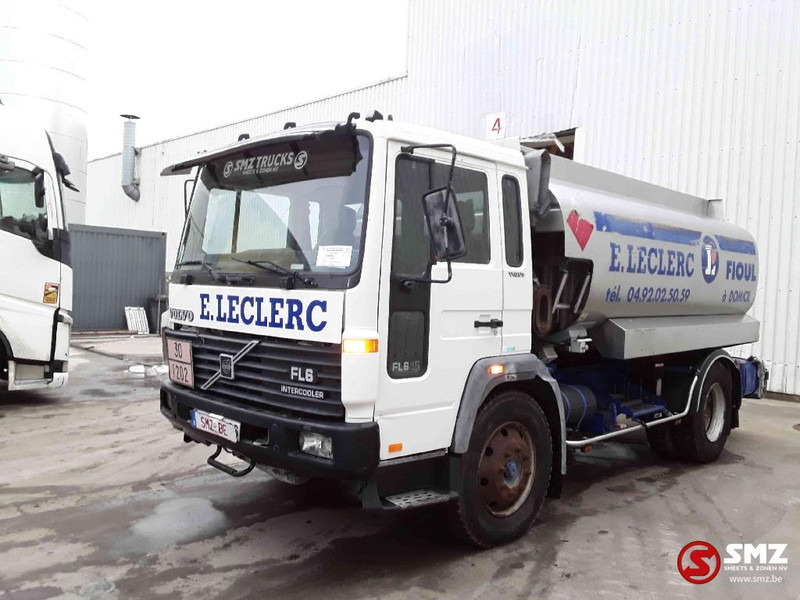 Volvo FL6 9500L - Tank truck: picture 3 Volvo FL6 9500L - Tank truck: picture 3