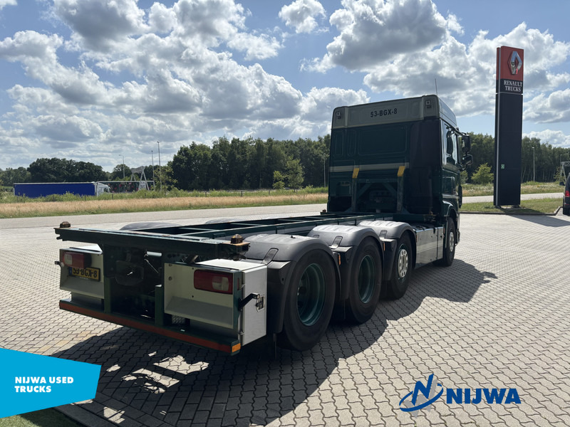 DAF XF 460 8x2 20ft container systeem - Container transporter/ Swap body truck: picture 3 DAF XF 460 8x2 20ft container systeem - Container transporter/ Swap body truck: picture 3